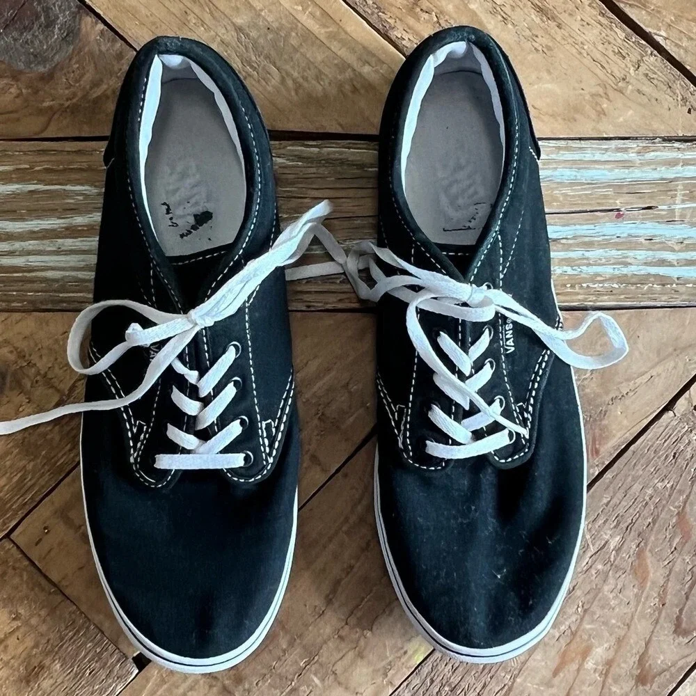 Vans Canvas Sneakers Black Low Top Lace Up Casual Comfort‎ Shoes Size 8.5